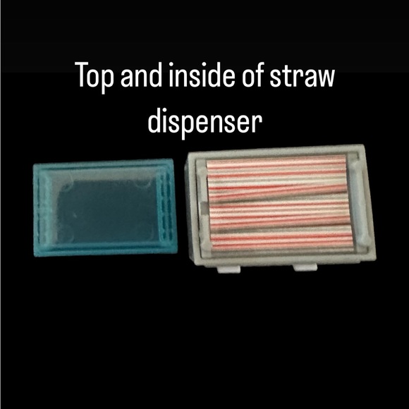 ZURU Mini Brands White Castle and Hardee’s 10-piece set - Picture 2 of 3